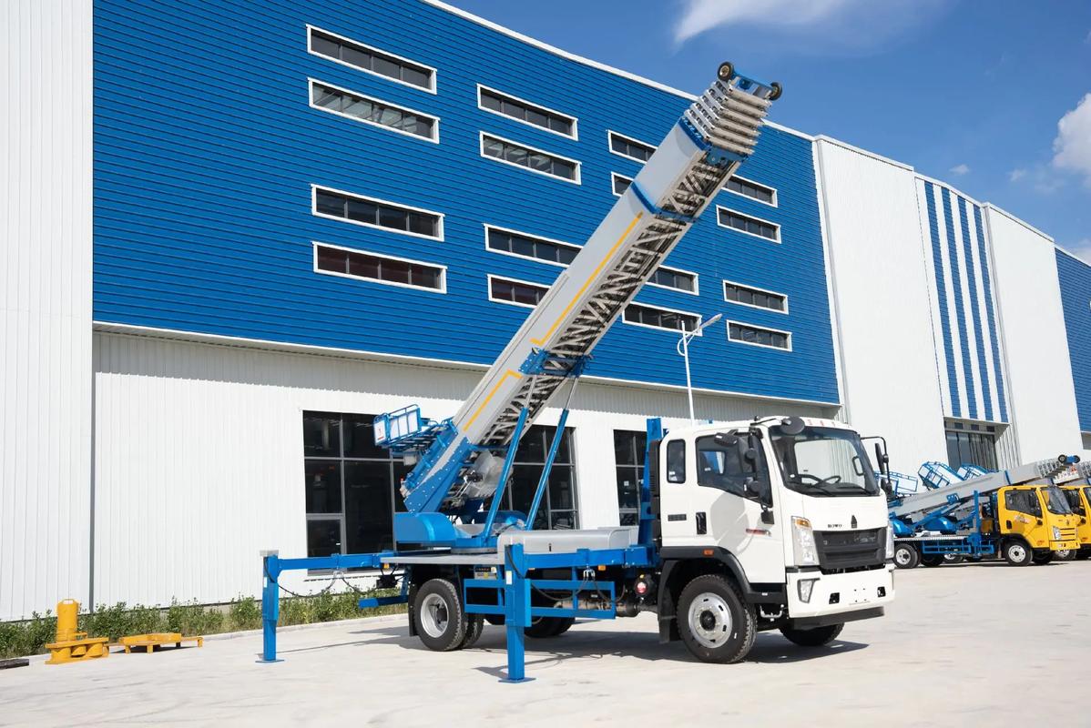 阜阳颍泉小型云梯车上料车租赁多少钱