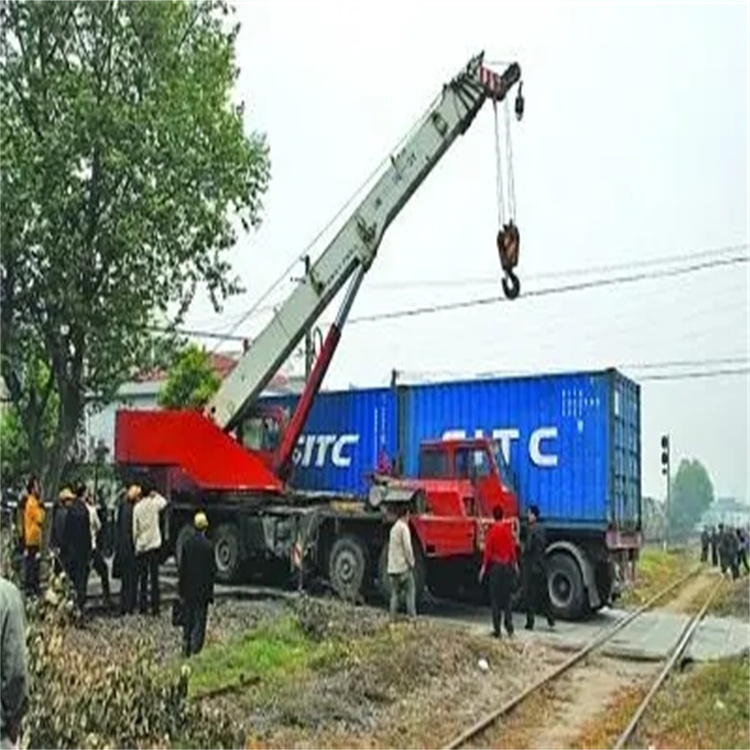 阜阳颍泉如何快速找到附近的吊车救援公司